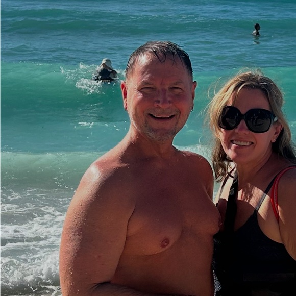 Meet your Posher, Jes - Picture 2 of 3